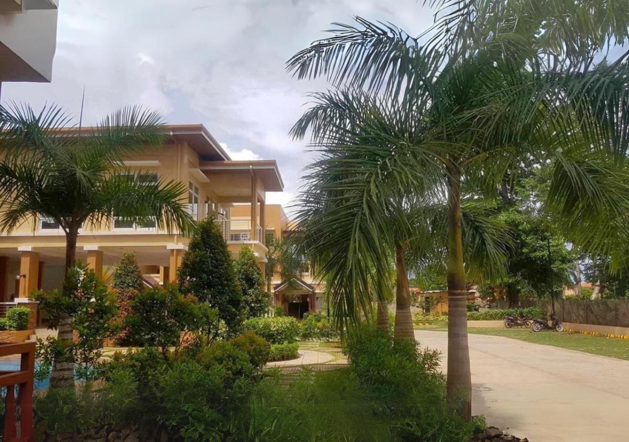 Palawan Staycation With A Balcony, Free Pool, Underground River, Honda Bay, With Car Rental - B2 6Diamond Puerto Princesa Екстер'єр фото