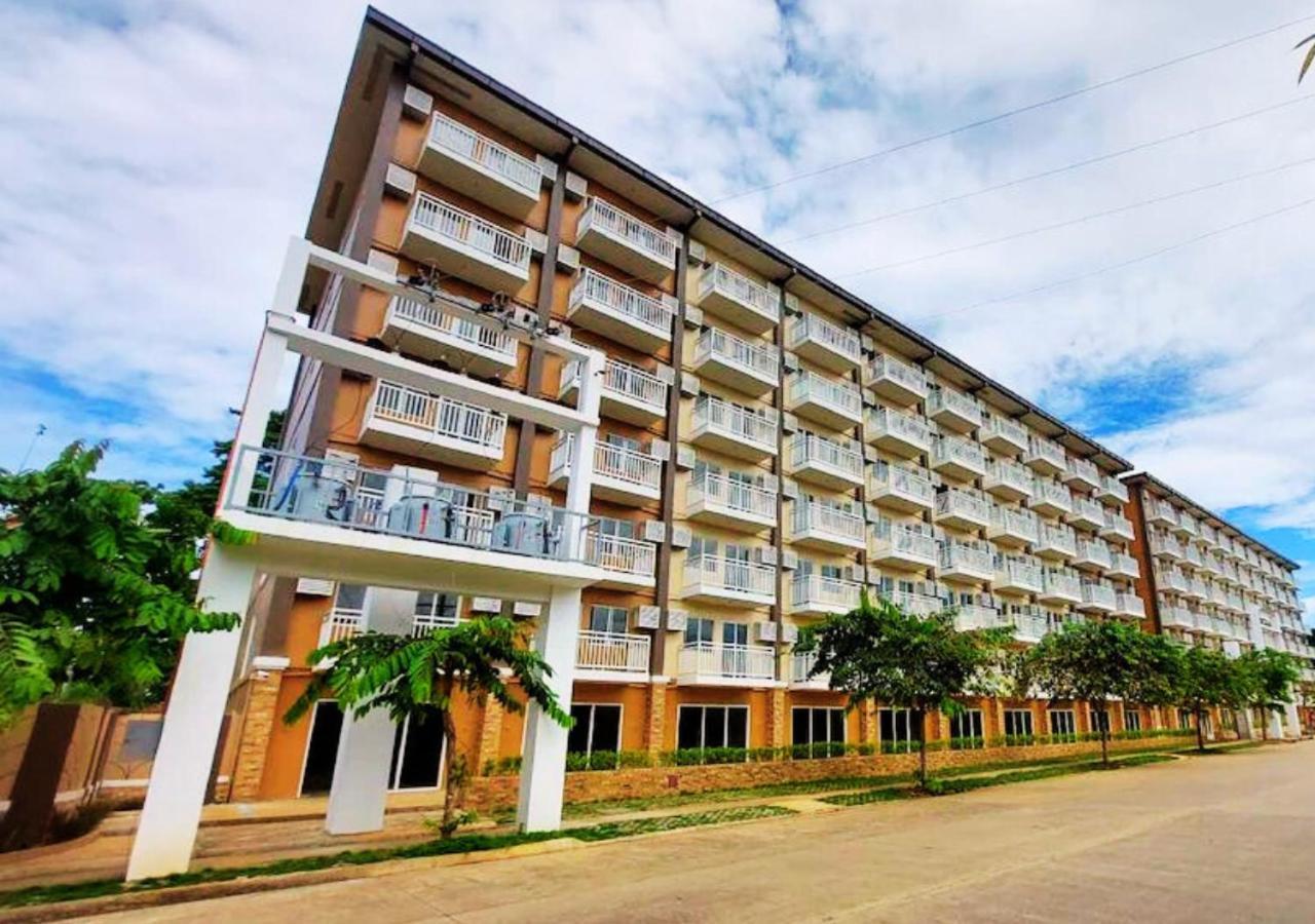Palawan Staycation With A Balcony, Free Pool, Underground River, Honda Bay, With Car Rental - B2 6Diamond Puerto Princesa Екстер'єр фото
